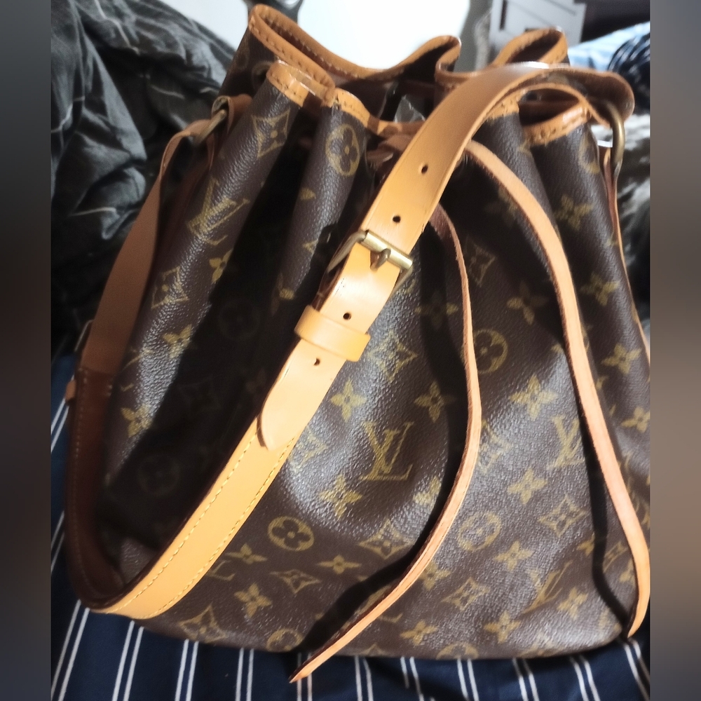 Louis Vuitton bags - Picture 2 of 15